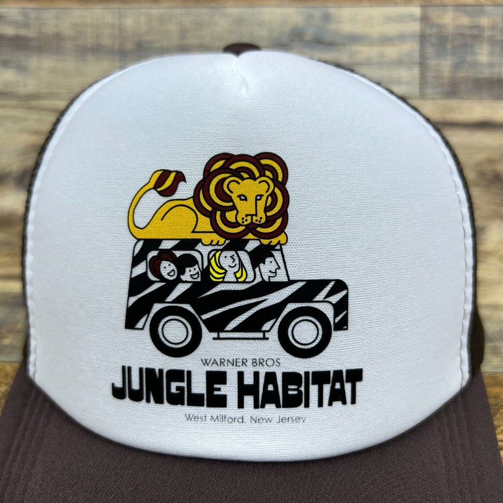 Defunct Jungle Habitat Theme Park Mens Trucker Hat Bl… Gem